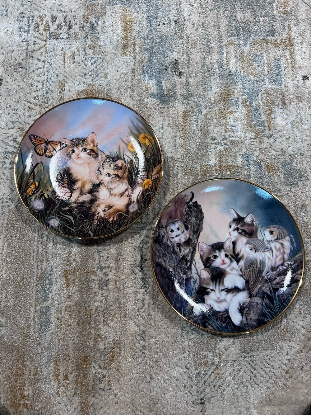 Cat decorative plates by Sprovach Limited Edition lot of 2 z94